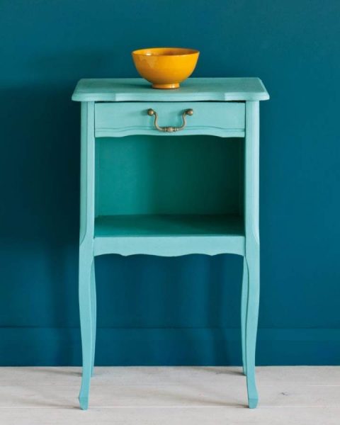 A sidetable painted in Annie Sloan Chalk Paint colour Provence