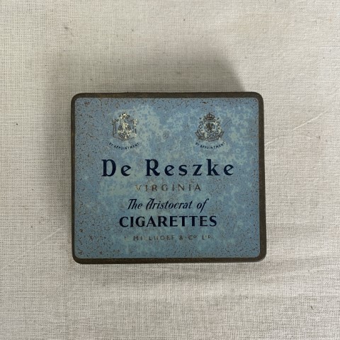 Vintage 'De Reszke' Cigarette Tin