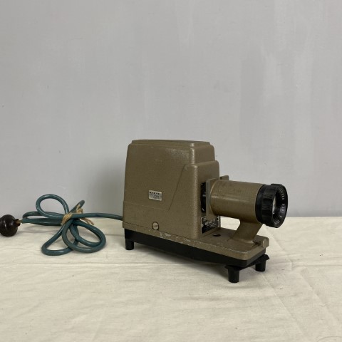 Vintage Argus 300 Compact Projector