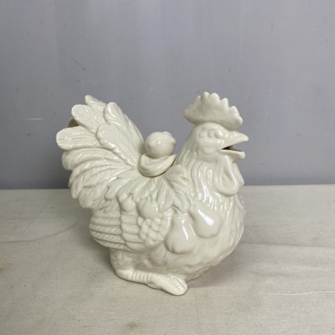 Vintage Ceramic Rooster Teapot