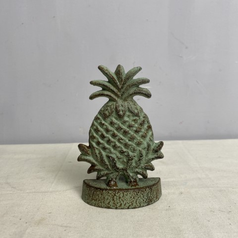 Vintage Style Pineapple Doorstop