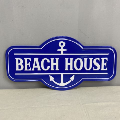 'Beach House' Sign