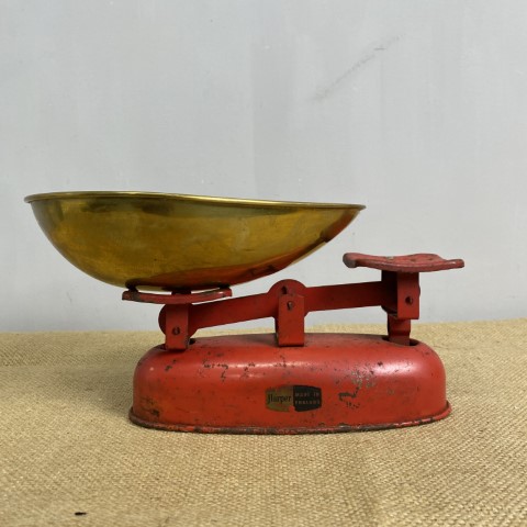 Vintage Red 'Harper' Scales with brass dish