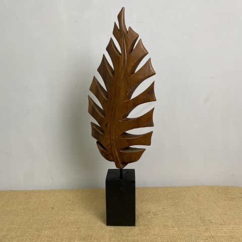 Timber Leaf Statue #1