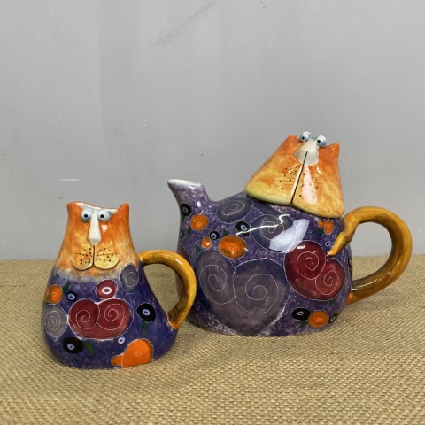 Character Cat Teapot & Milk Jug Set