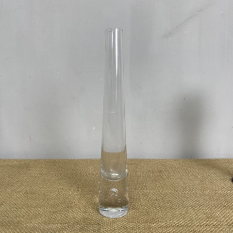 Swedish Art Glass Bud Vase (Bergdala)