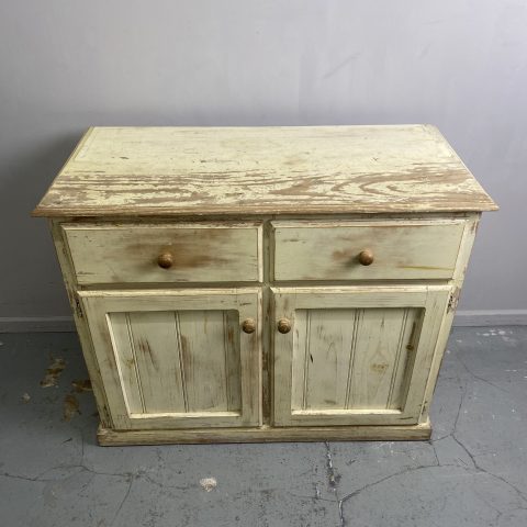 Shabby Chic Sideboard