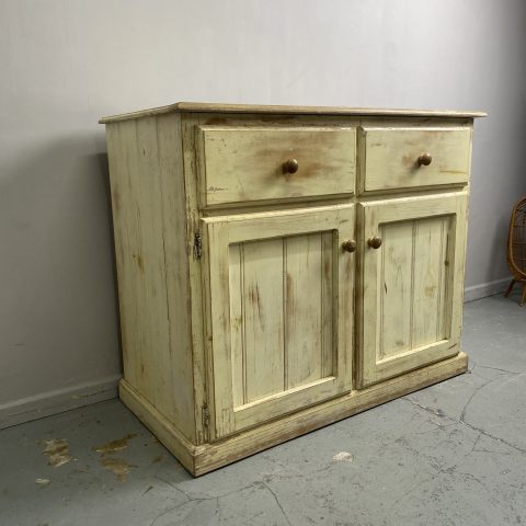 Shabby Chic Sideboard