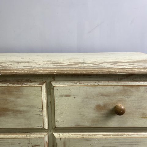 Shabby Chic Sideboard