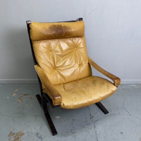 Mid-Century Norwegian Siesta Armchair by Ingmar Relling