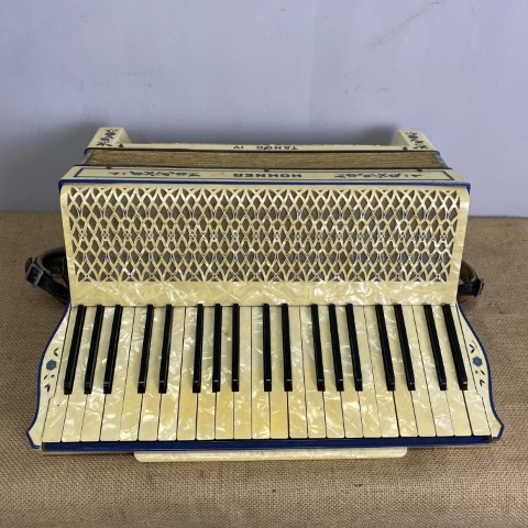 Vintage Hohner Accordion in Case - 'Tango IV'