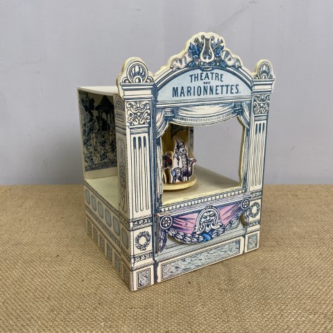 'Theatre des Marionettes' Vintage Music Box