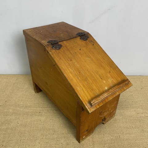 Vintage Timber Shoe Polishing Box