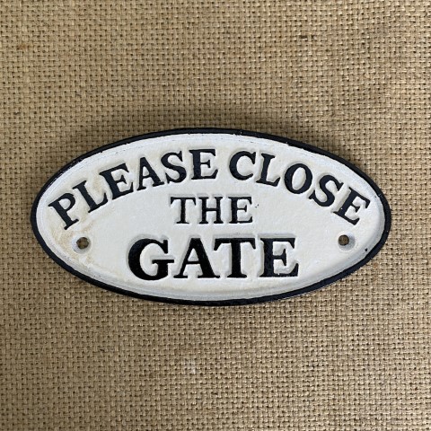 Cast Iron 'Please Close the Gate' Sign