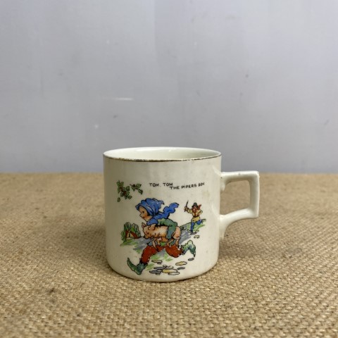 Vintage 'Tom Tom the Pipers Son' Children's Mug