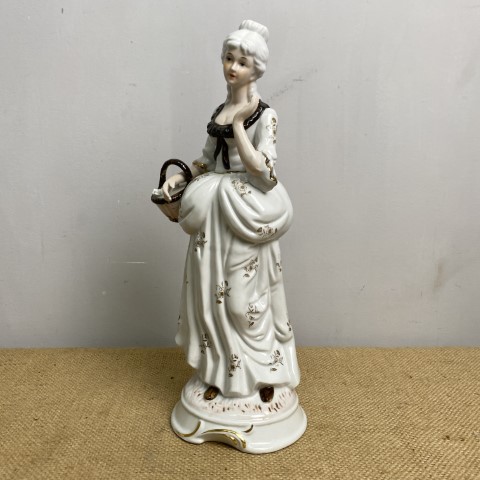 Vintage Porcelain Renaissance Woman Figurine