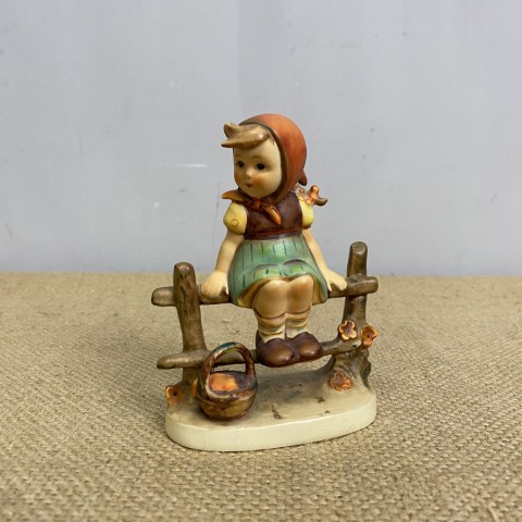 Vintage M.J. Hummel Figurine - 'Just Resting'