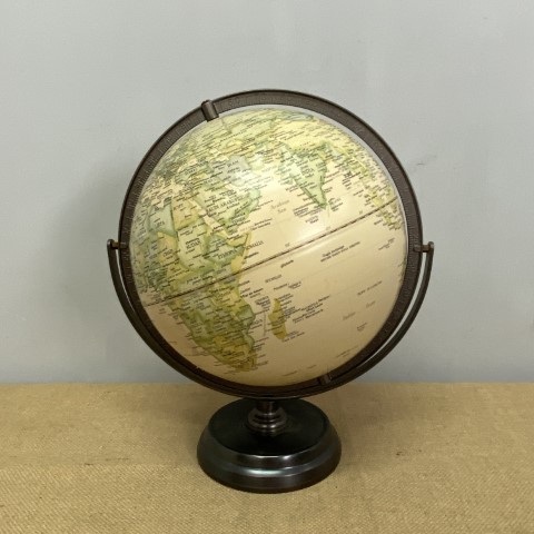 Australian Geographic World Globe