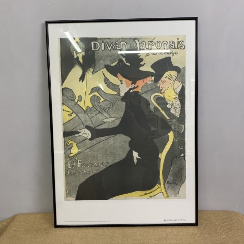 Framed Decorative Poster Print - 'Divan Japonais' by Henri de Toulouse-Lautrec