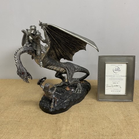 Highly Collectable Pewter Lord of the Rings Sculpture by Dr Graeme Anthony - 'The Shieldman and the Ringwraith' limited edition 136/500. Produced by Royal Selangor. With framed authenticity certificate.