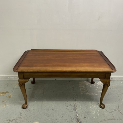 Vintage Coffee Table with Cabriole legs and Pull-Out Sides