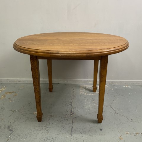 Small Antique Oak Round Dining Table (105cm diameter)