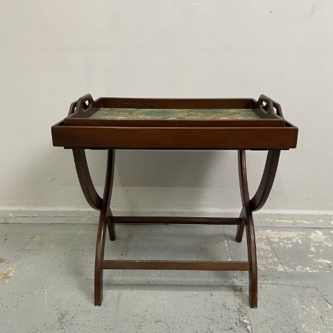 Vintage Style Tray Top Side Table with 2 Nesting Trays