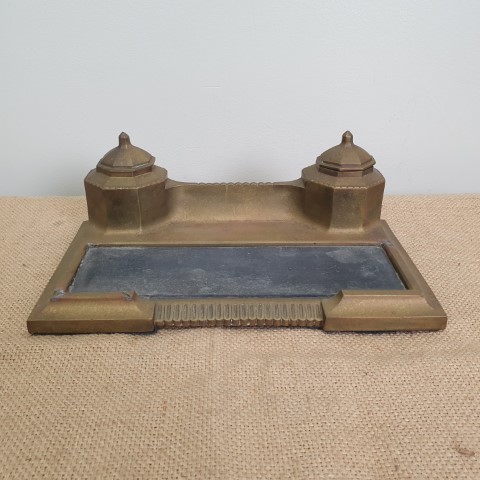 Early 20th Century Heavy Brass Double Inkwell Desk Set