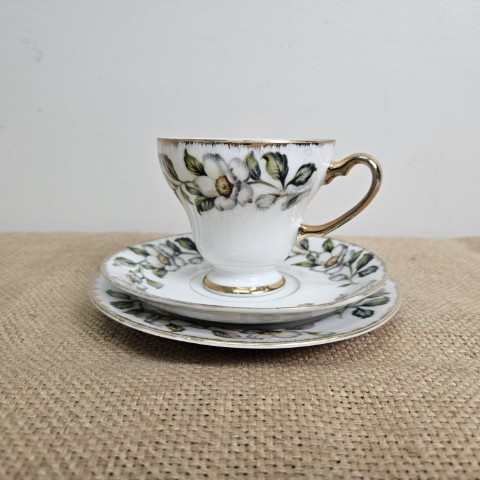Vintage Floral Ceramic Teacup Trio - Teacup, Saucer, & Cake Plate