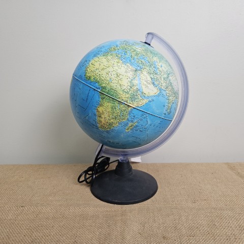 Vintage World Globe Lamp