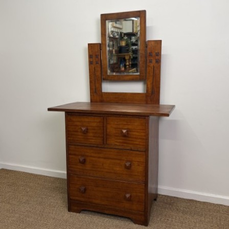 Maple Arts & Crafts Dressing Table
