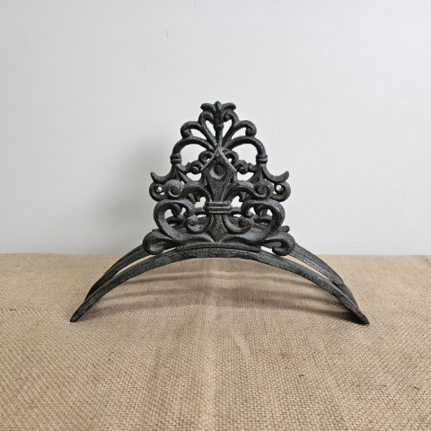 Cast Iron Tap Hose Holder