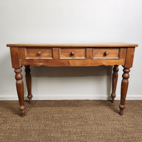 Vintage Farmhouse 3 Drawer Hall Table