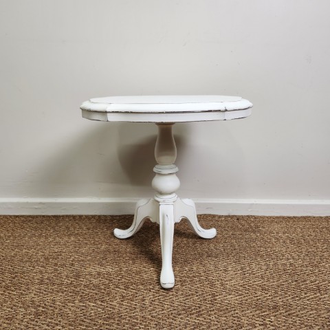White French Provincial Tri-Leg Side Table - Pure White Annie Sloan Chalk Paint