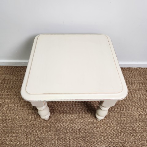 Country Style Side Table (Annie Sloan Country Grey Chalk Paint with Matt Lacquer)