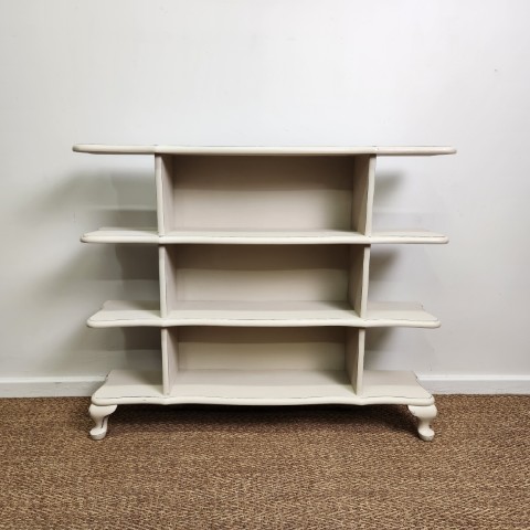 Open Shelves Painted in Country Grey Chalk Paint