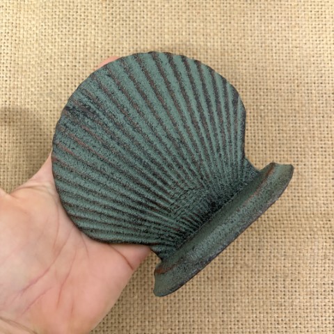 Cast Iron Shell Decor