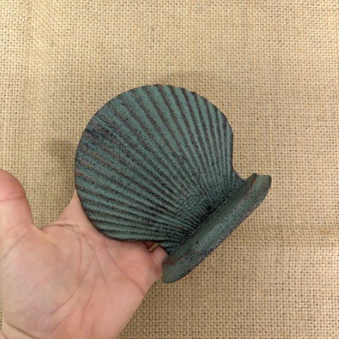 Cast Iron Shell Decor